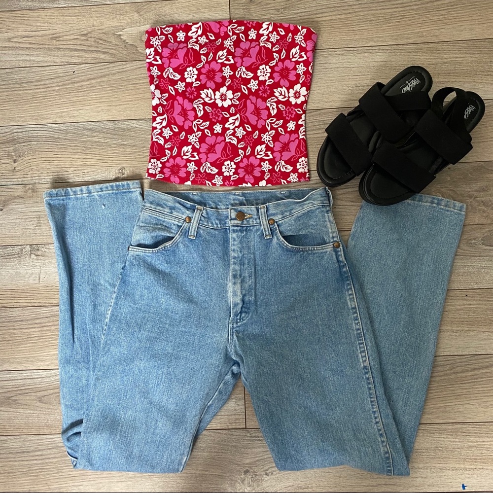Wrangler mom jeans!